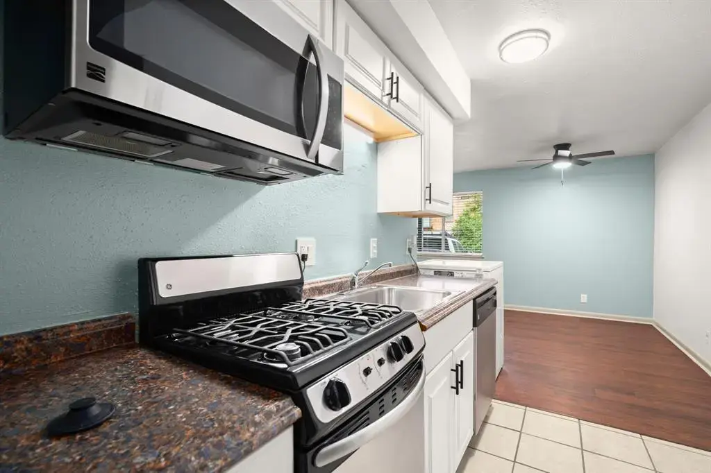 1010 W 23rd Street 3, Austin