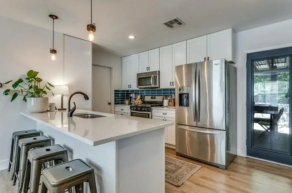 748 Wales Way, Austin