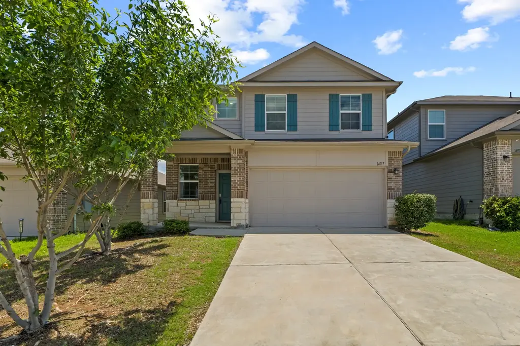14917 Bajada Road, Manor