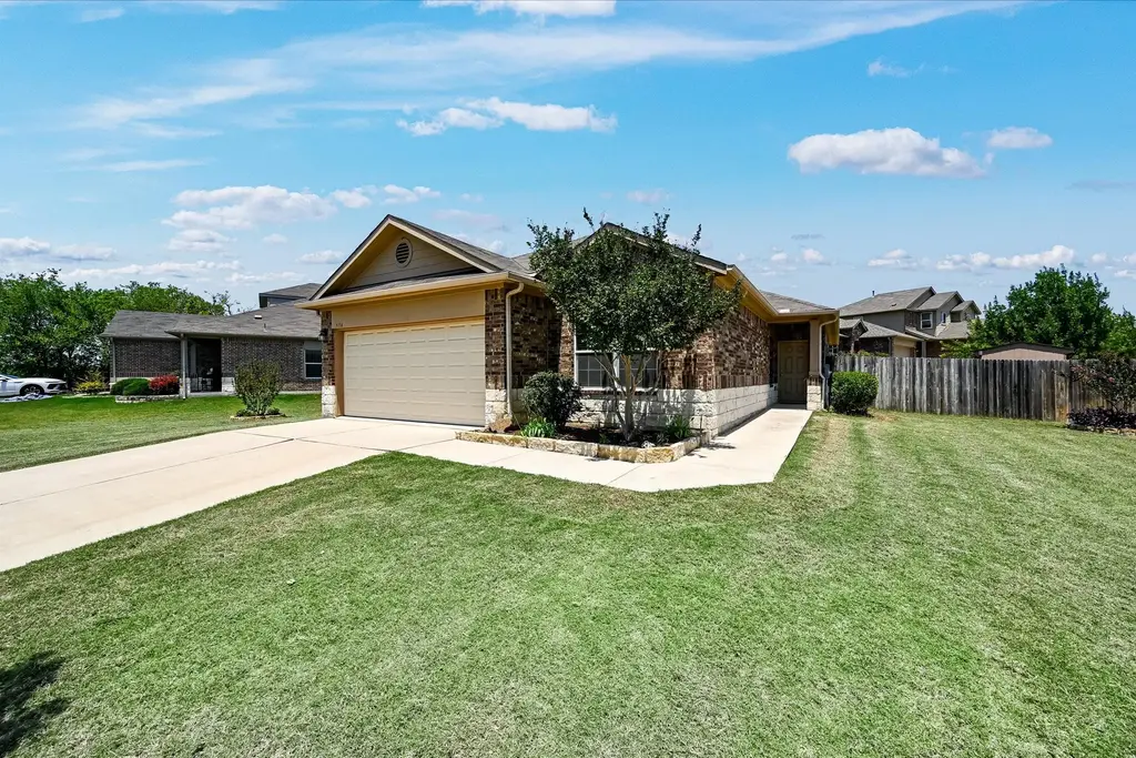 534 Purple Martin Avenue, Kyle