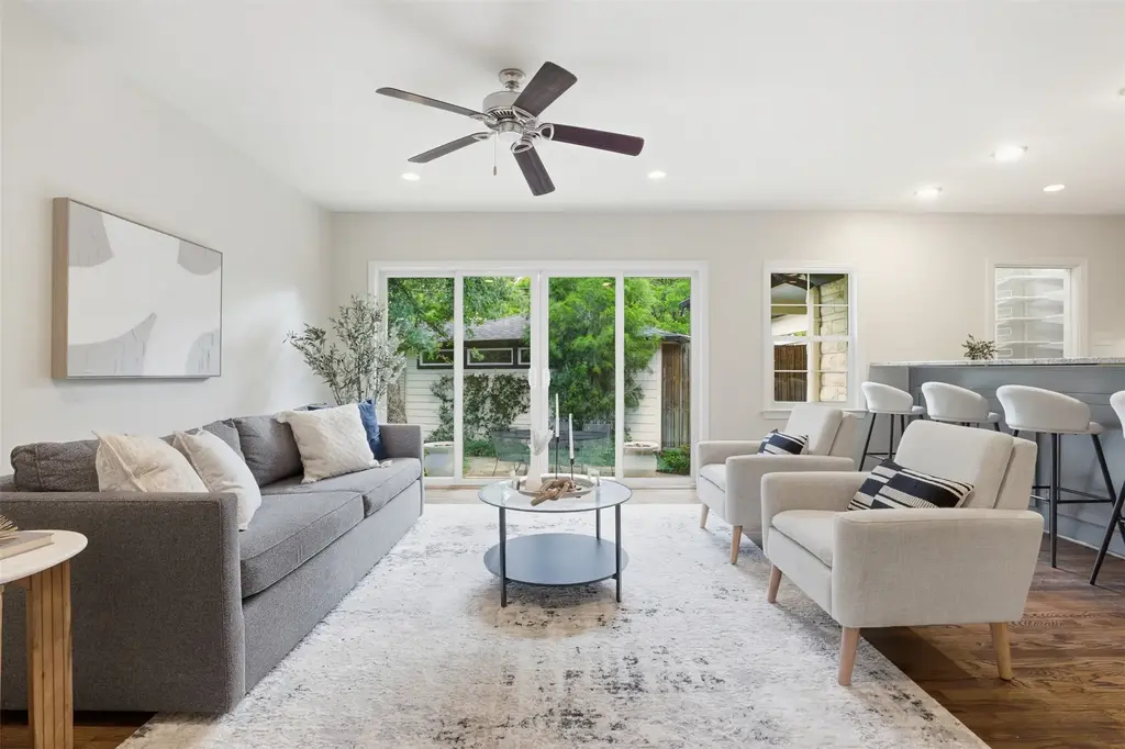 1303 Wilshire Boulevard, Austin