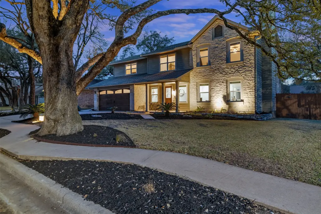 6523 Heron Drive, Austin