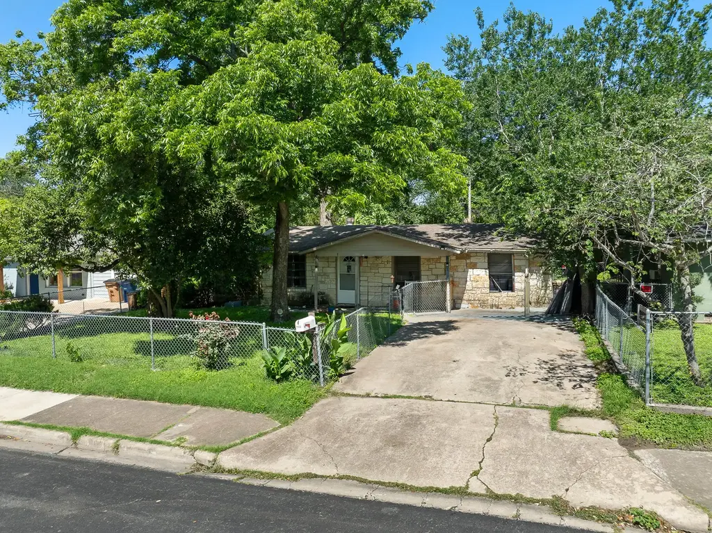 1122 Spur #d Street D, Austin
