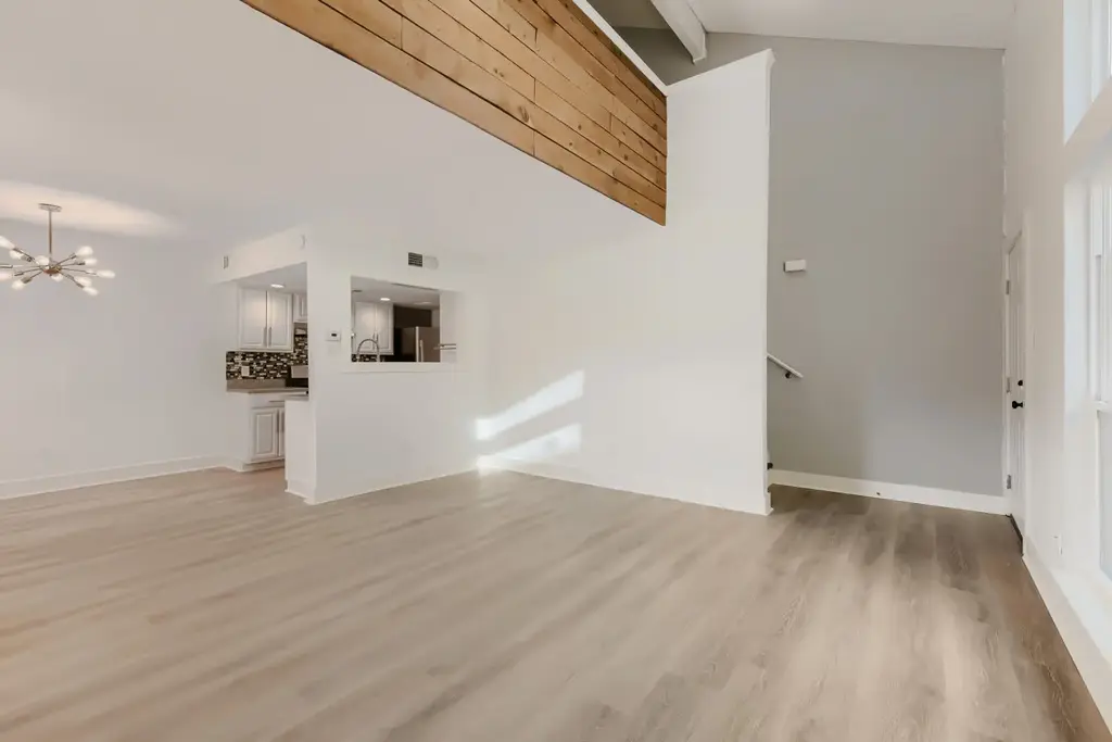 2124 Burton Drive 174, Austin