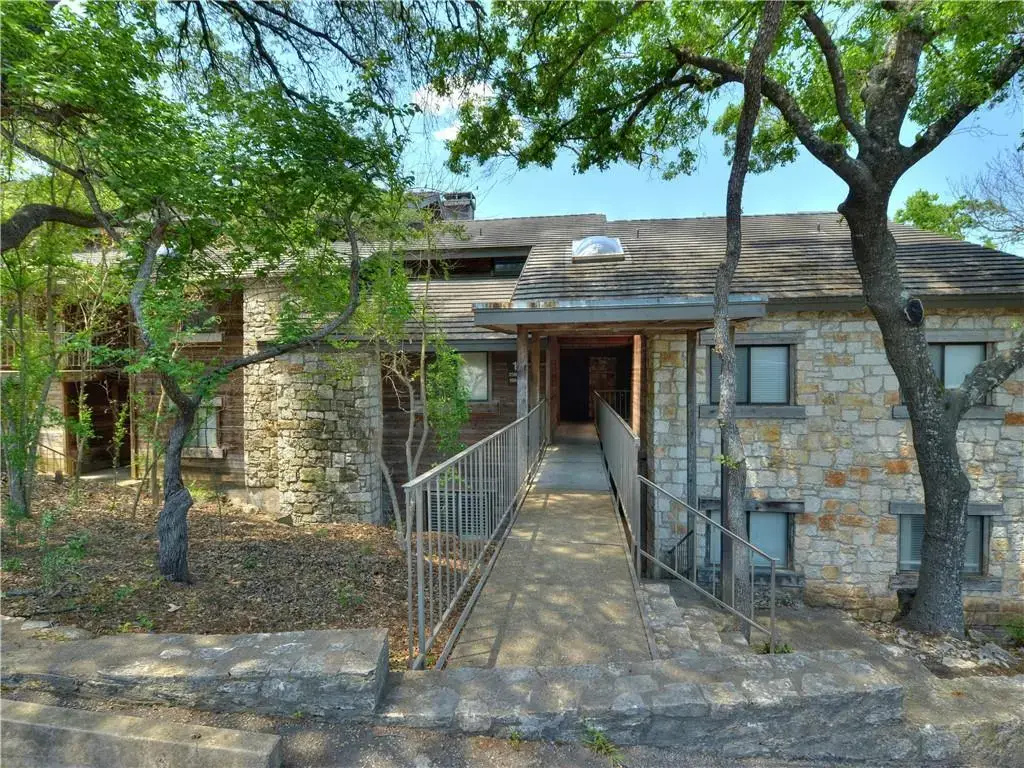8200 Neely Drive 159, Austin