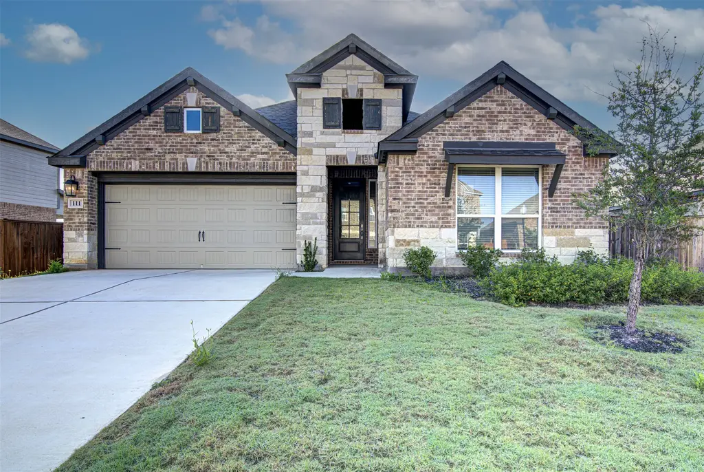 111 Nandina Path, Bastrop