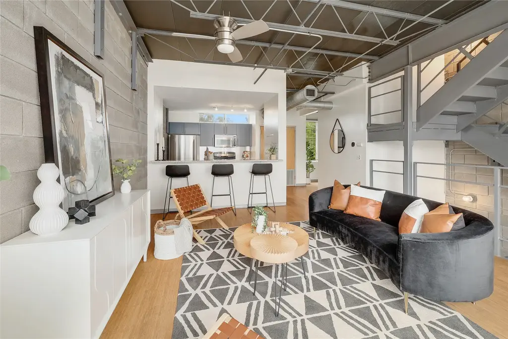 4801 S Congress Avenue P2, Austin