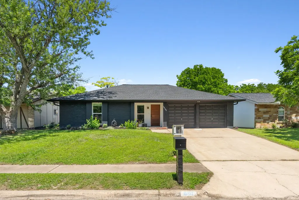 10102 Floyd Drive, Austin