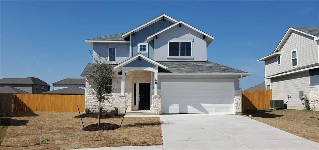 212 Lake Placid Run, Elgin
