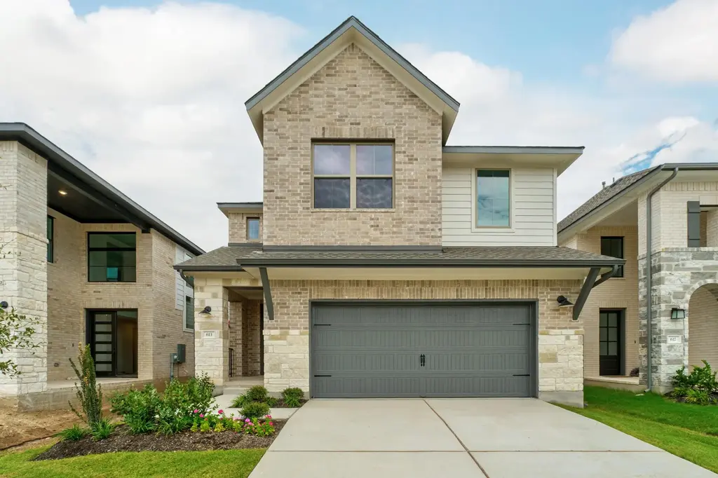 613 Buckaroo Drive, Georgetown