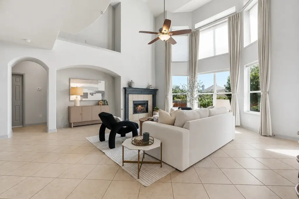 333 Spanish Mustang Drive, Cedar Park