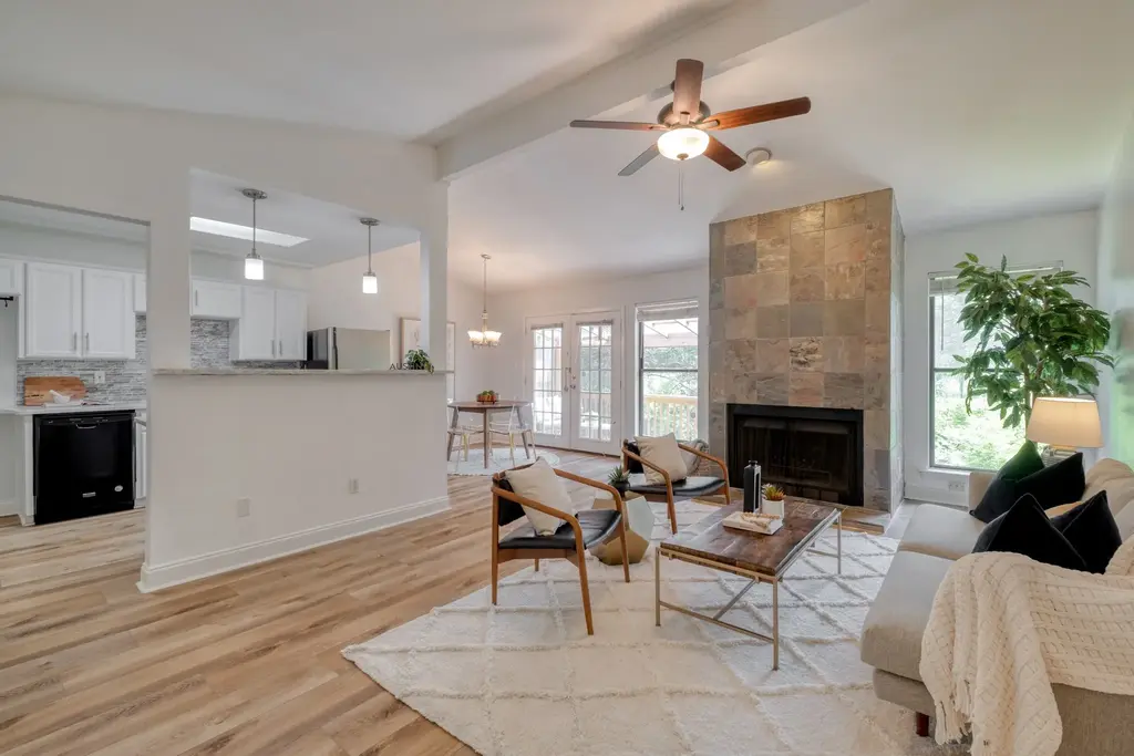 5107 Leralynn Street 303, Austin