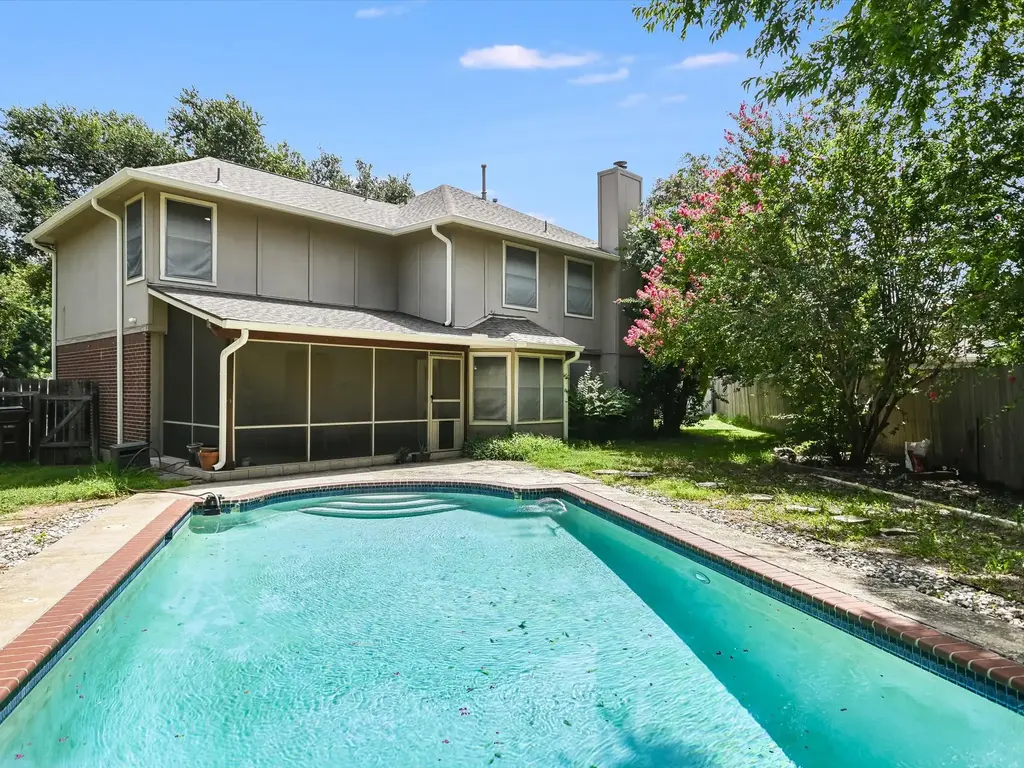 2001 Aster Way, Round Rock