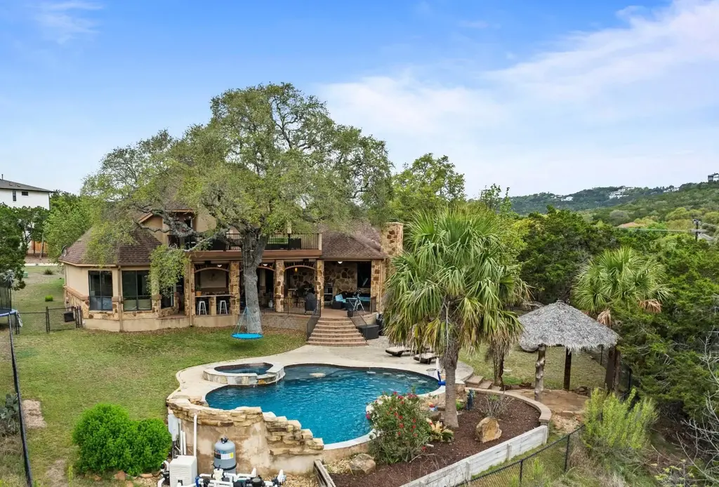 8211 Moon Rise Trail, Jonestown