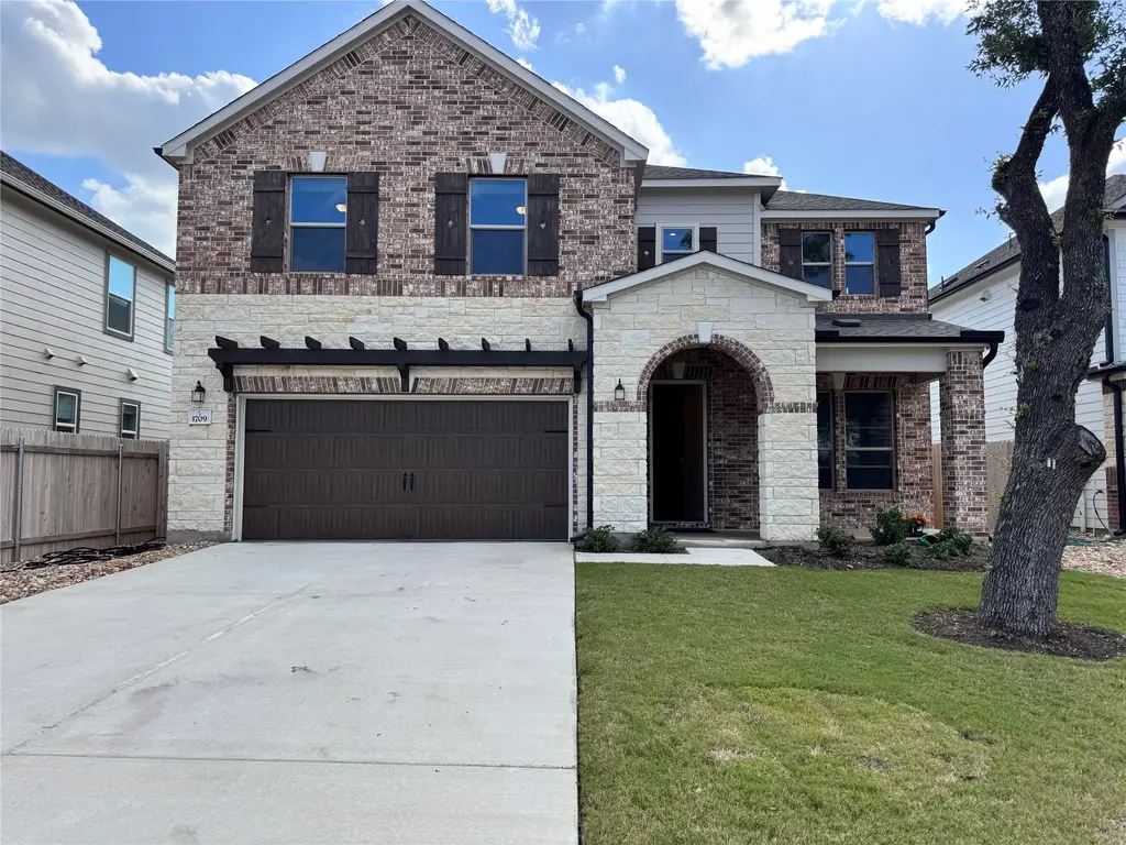 1709 River Plateau Drive, Leander