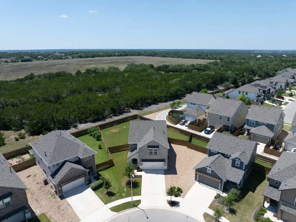 2049 Winston Way, Leander