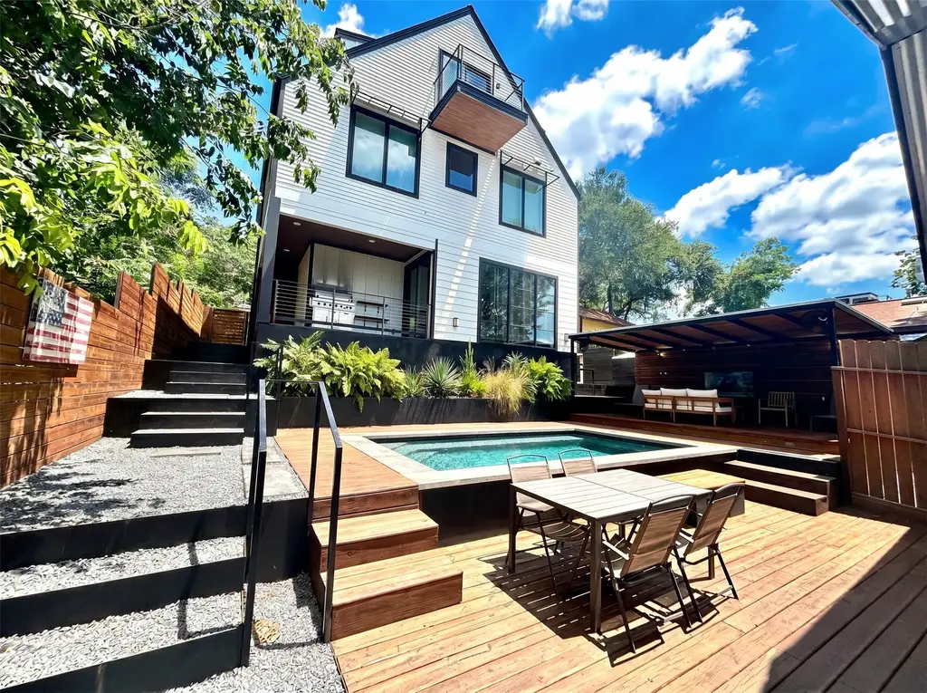 1914 E 8th Street, Austin