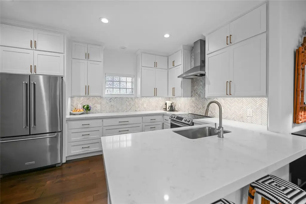 5608 Parade Ridge, Austin