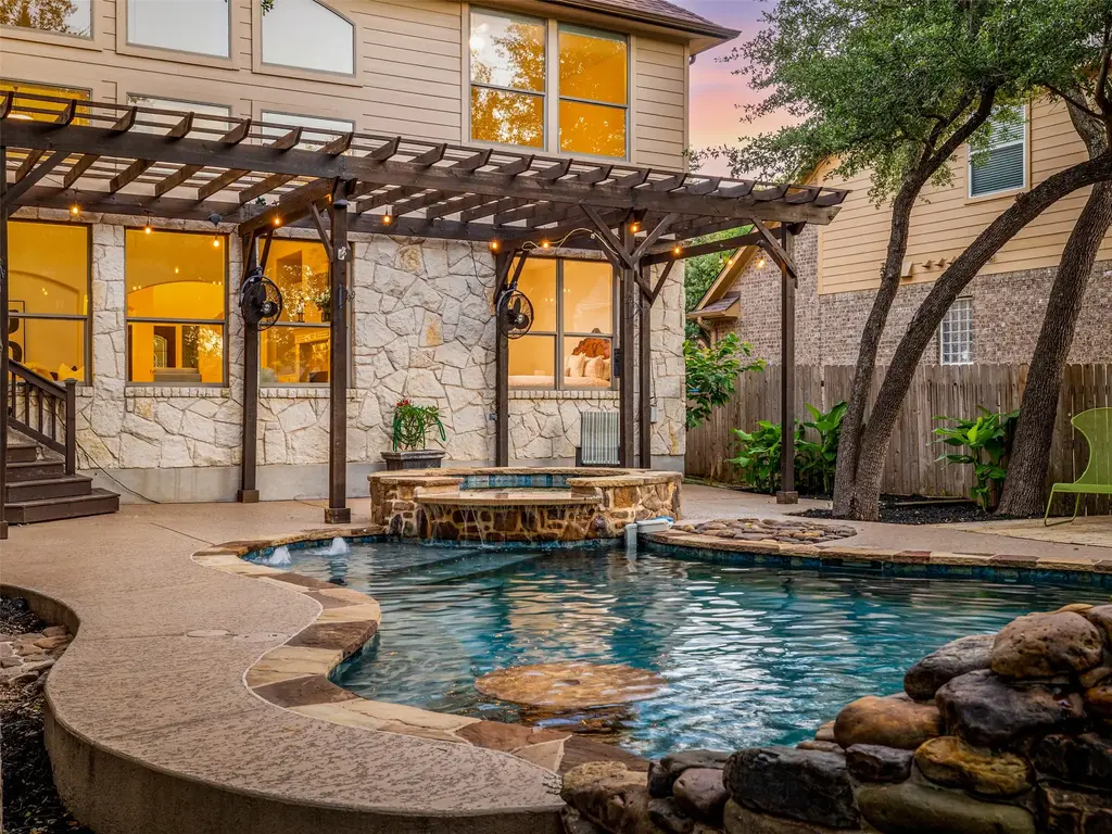 2709 Deep River Circle, Round Rock