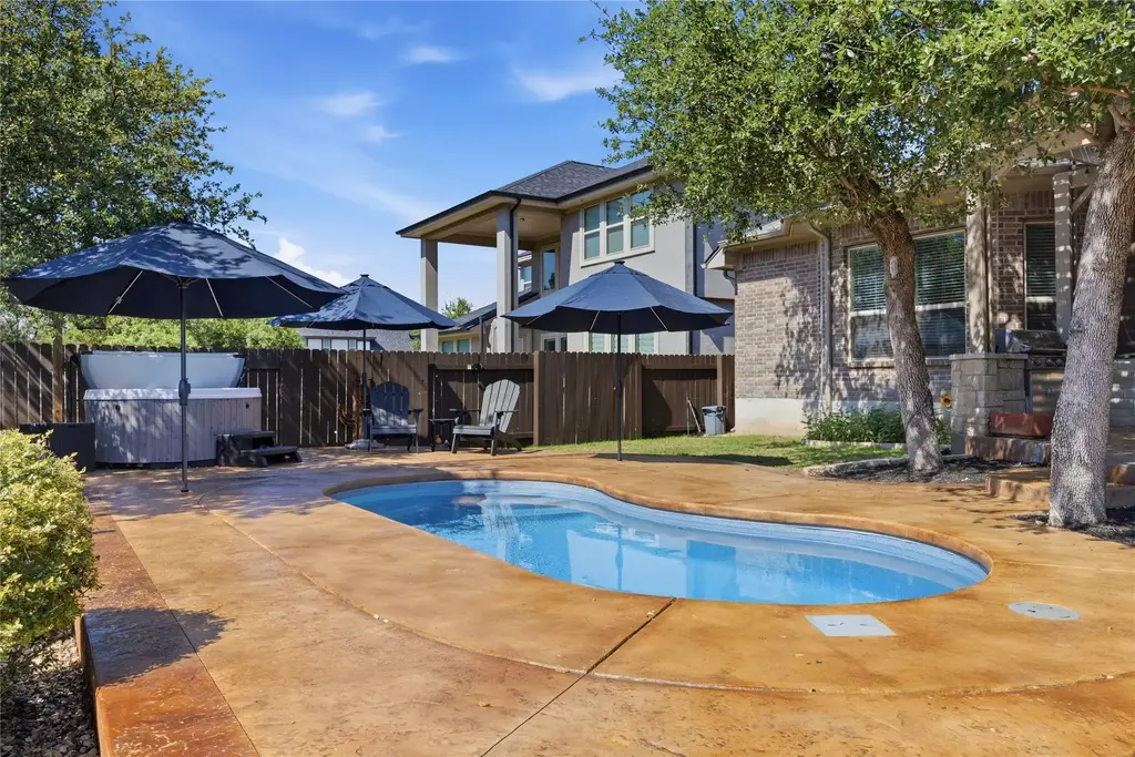 2905 Mossy Springs Drive, Leander