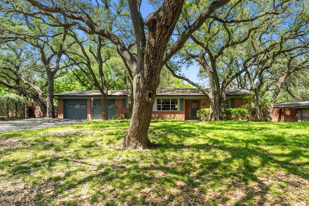 1110 Hollybluff Street, Austin