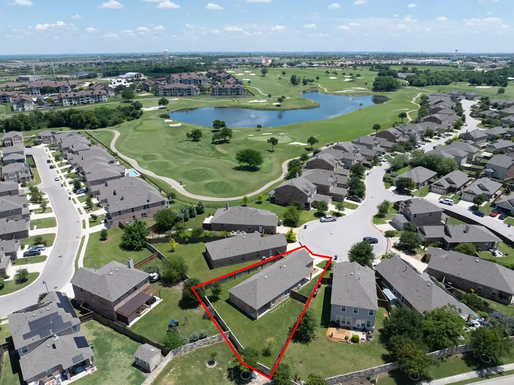 1016 Danish Cove, Hutto
