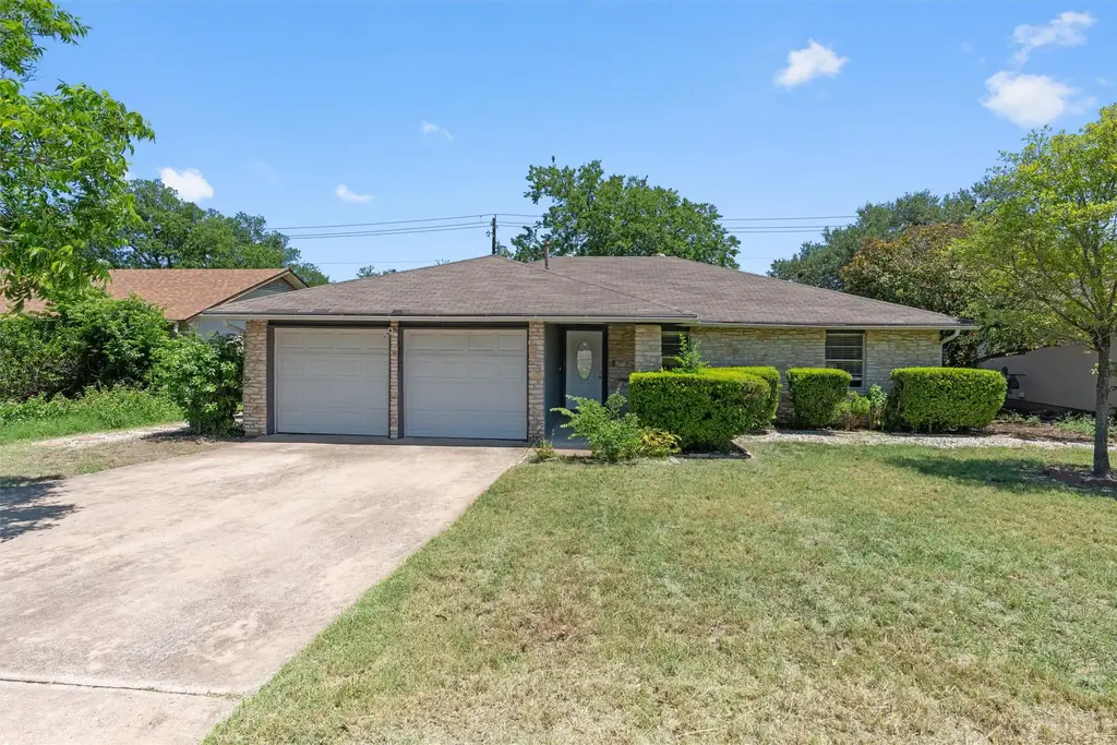 13205 Bourbon Street, Austin