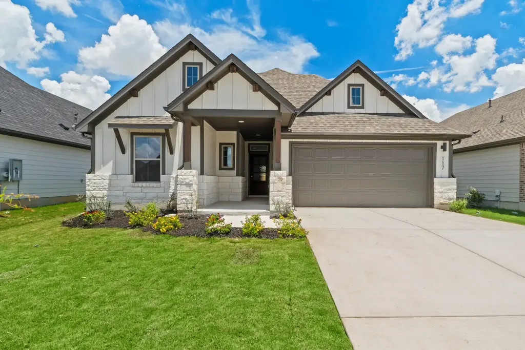117 Malibu, Hutto