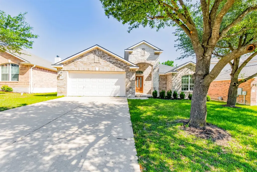 1533 Clary Sage Loop, Round Rock