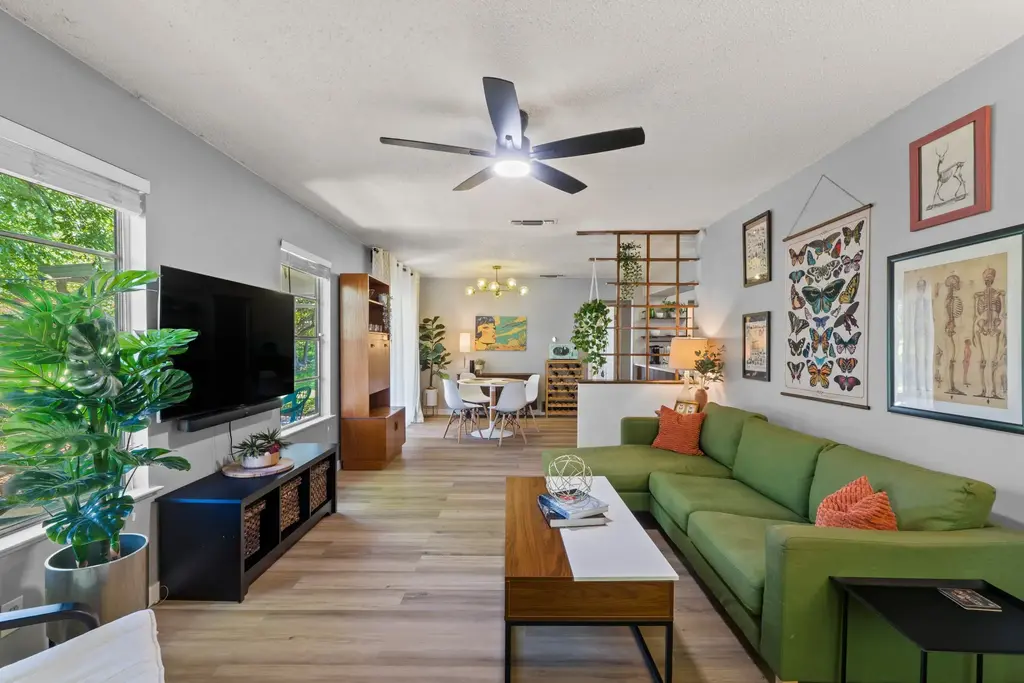 9703 Cottle Drive, Austin