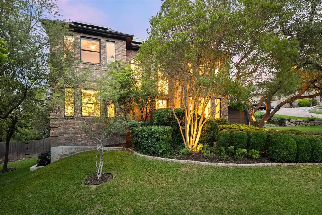 5910 Doone Valley Court, Austin