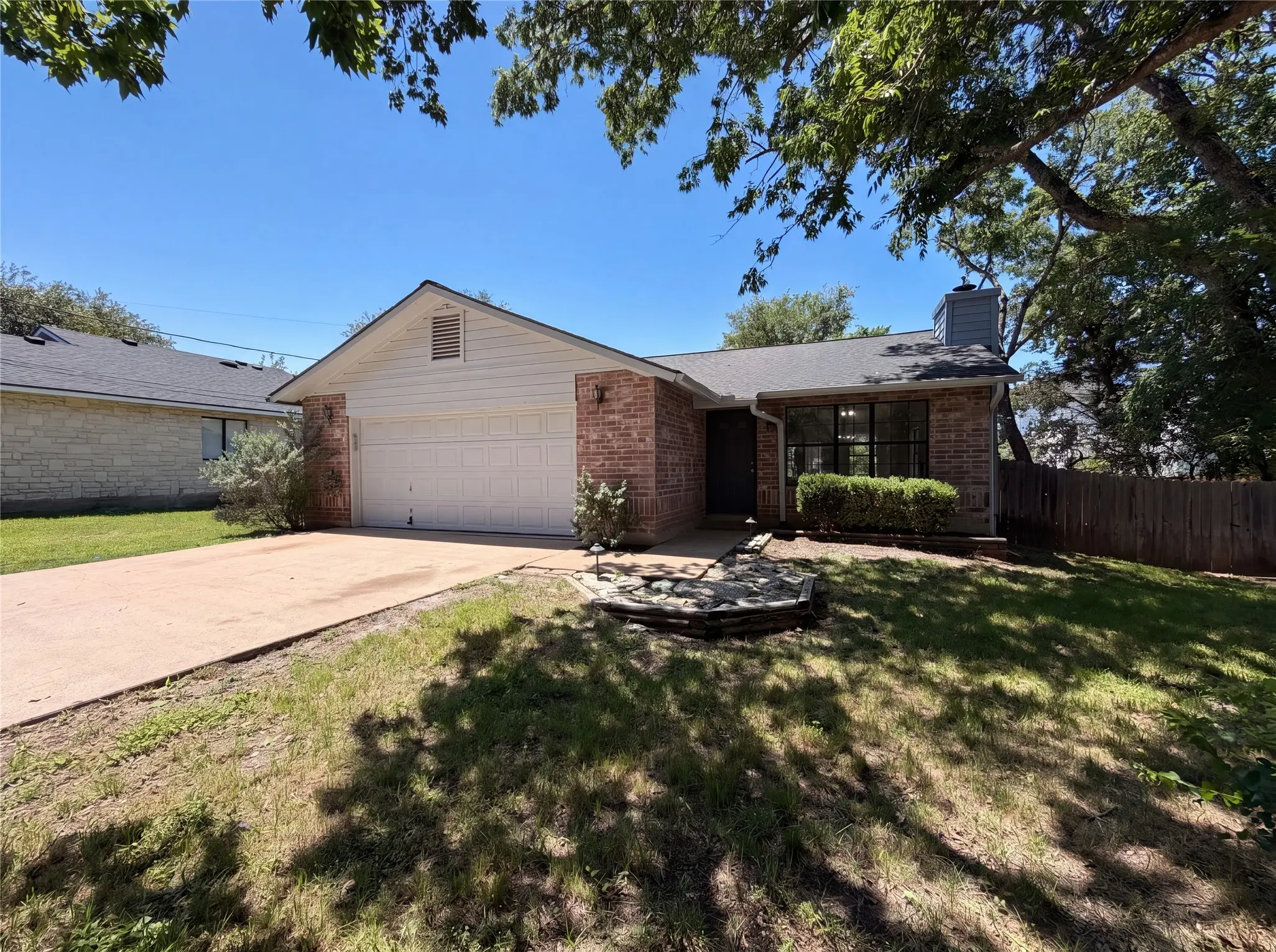 Photo of Listing #8293681
