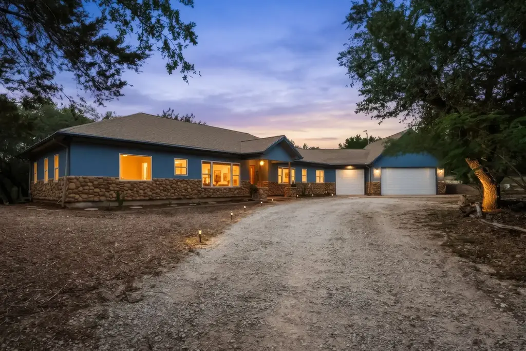 200 Vista West Ranch Road, Dripping Springs