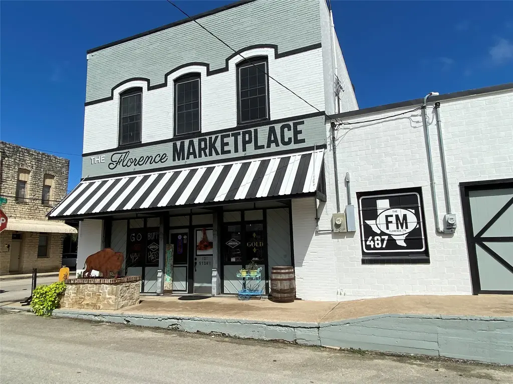 101 Story Avenue, Florence