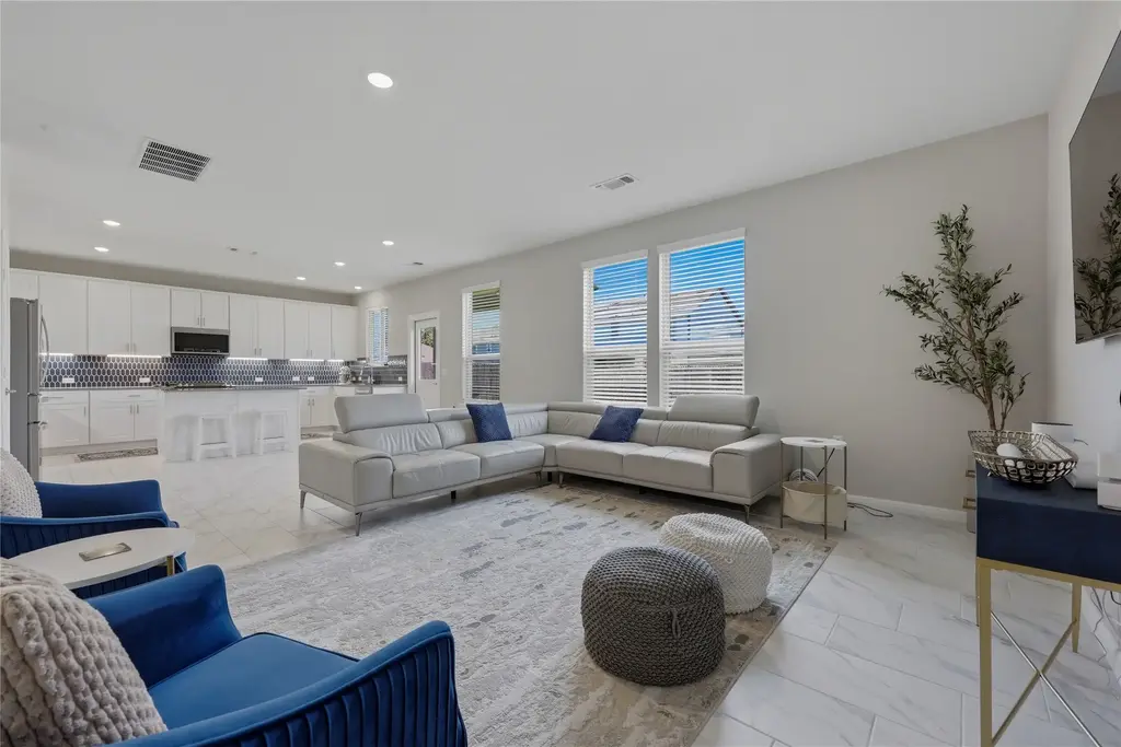 5406 Mars Lane, Austin