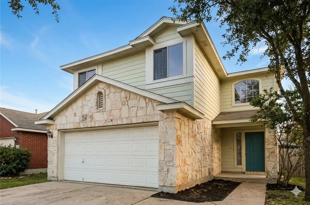 15543 Miss Adriennes Path, Pflugerville