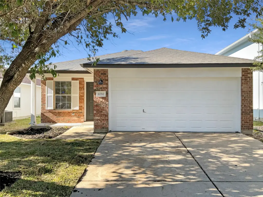 12712 Saint Mary Drive, Manor