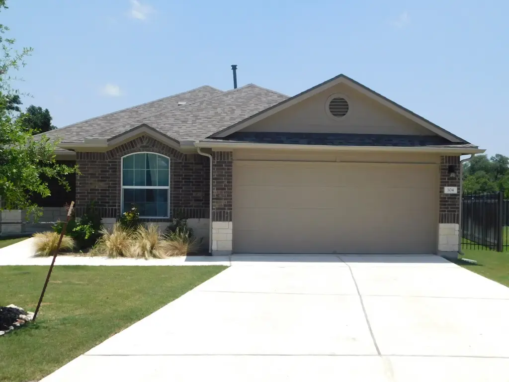 104 Royal Palm Way, Leander