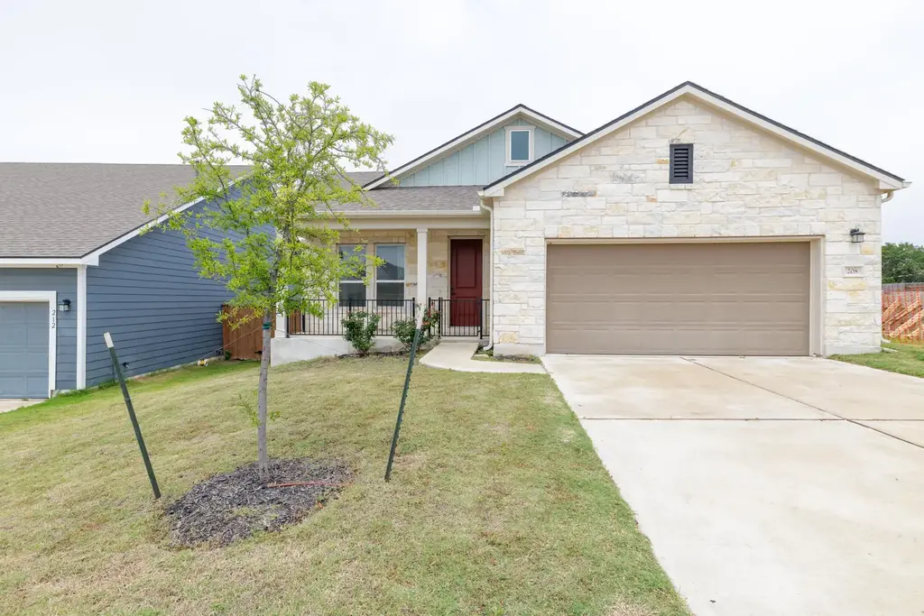 208 Wagon Spoke Way, Liberty Hill