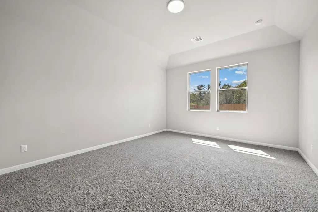 216 Hornet Street, Elgin