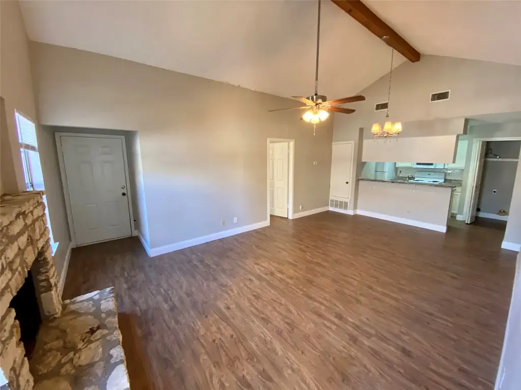 1013 Hyridge Street, Round Rock