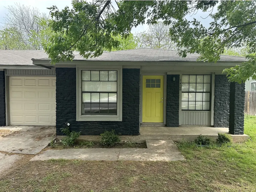 1429 Hyridge Circle, Round Rock