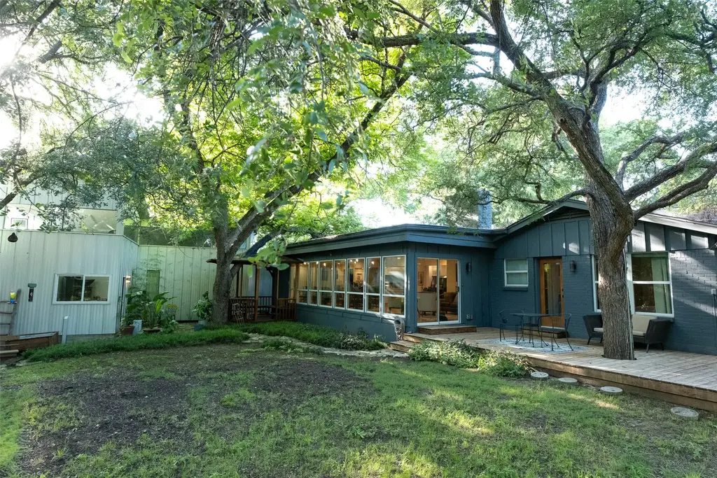 2405 Stevens Cove, Austin