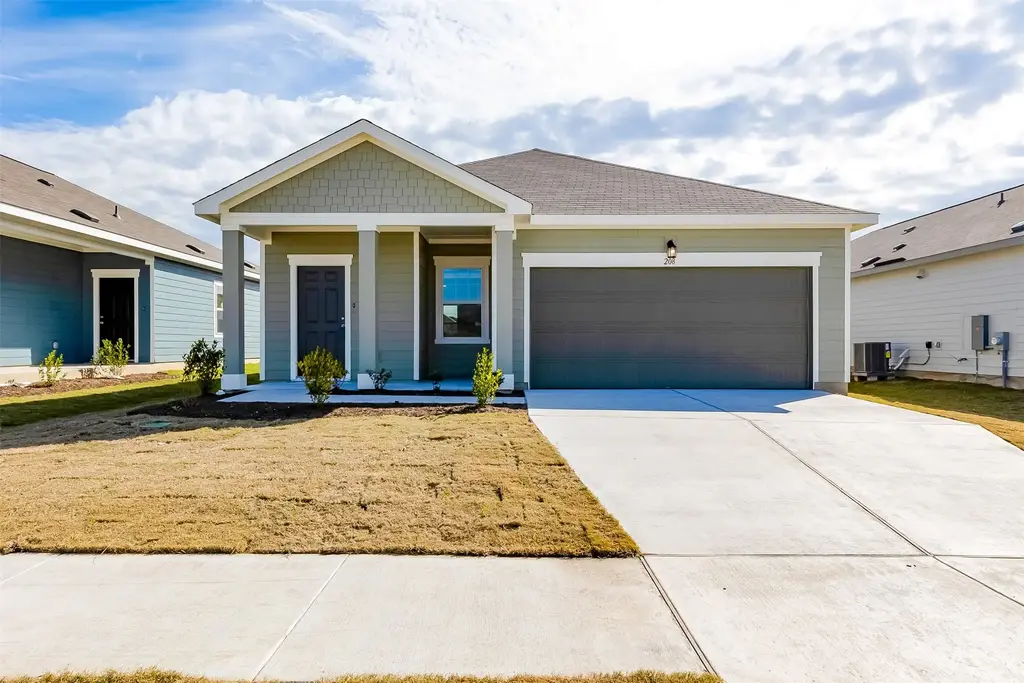 208 Wedemeyer Street, Taylor