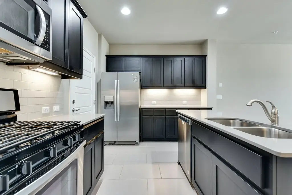 13800 Lyndhurst Street 274, Austin