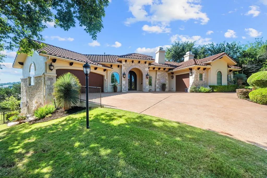 224 Neville Wood Court, Austin