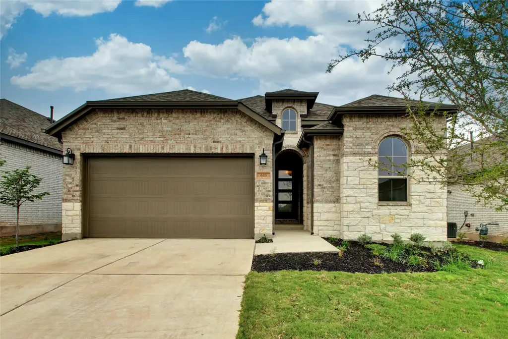 633 Pecan Bottom Trail, Georgetown