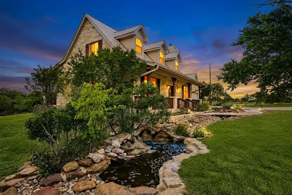 5300 Lookout Ridge Drive, Marble Falls
