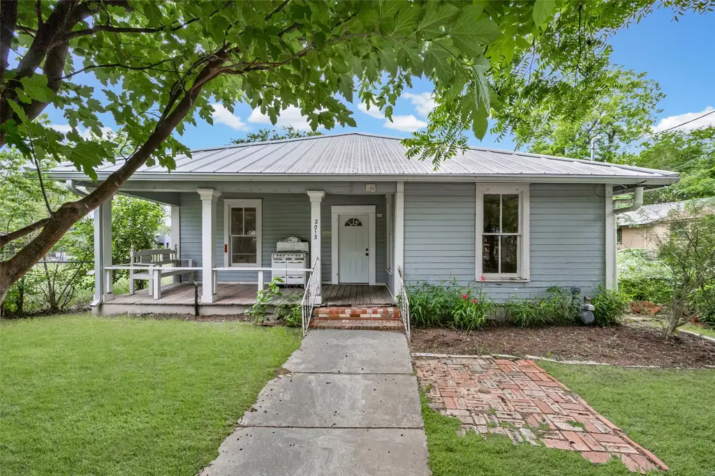 2013 E 9th Street, Austin