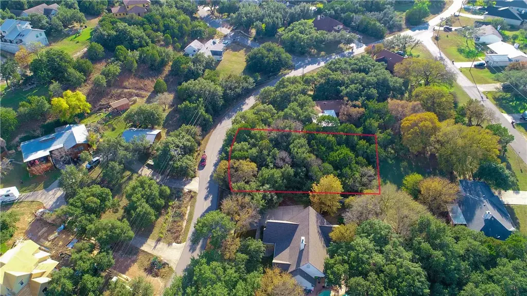 306 Cargill Drive, Spicewood
